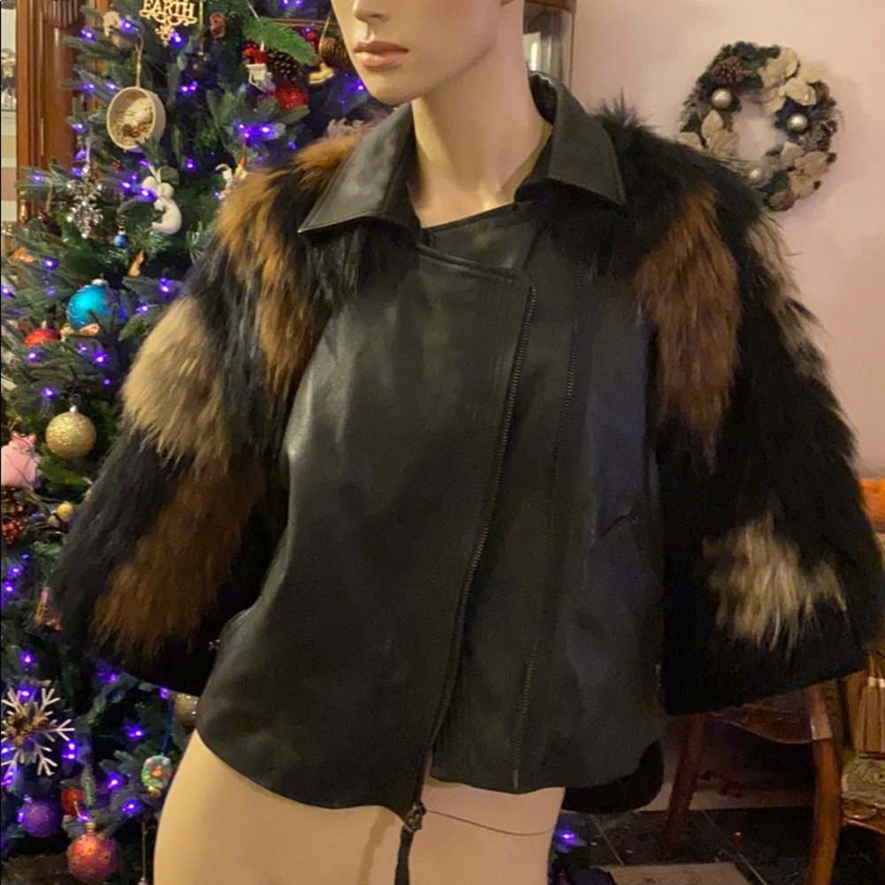 BCBG RUNWAY leather fur jacket size Large